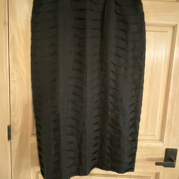 JSONG women’s 100% Linen black skirt with small ruffles. - Picture 1 of 6